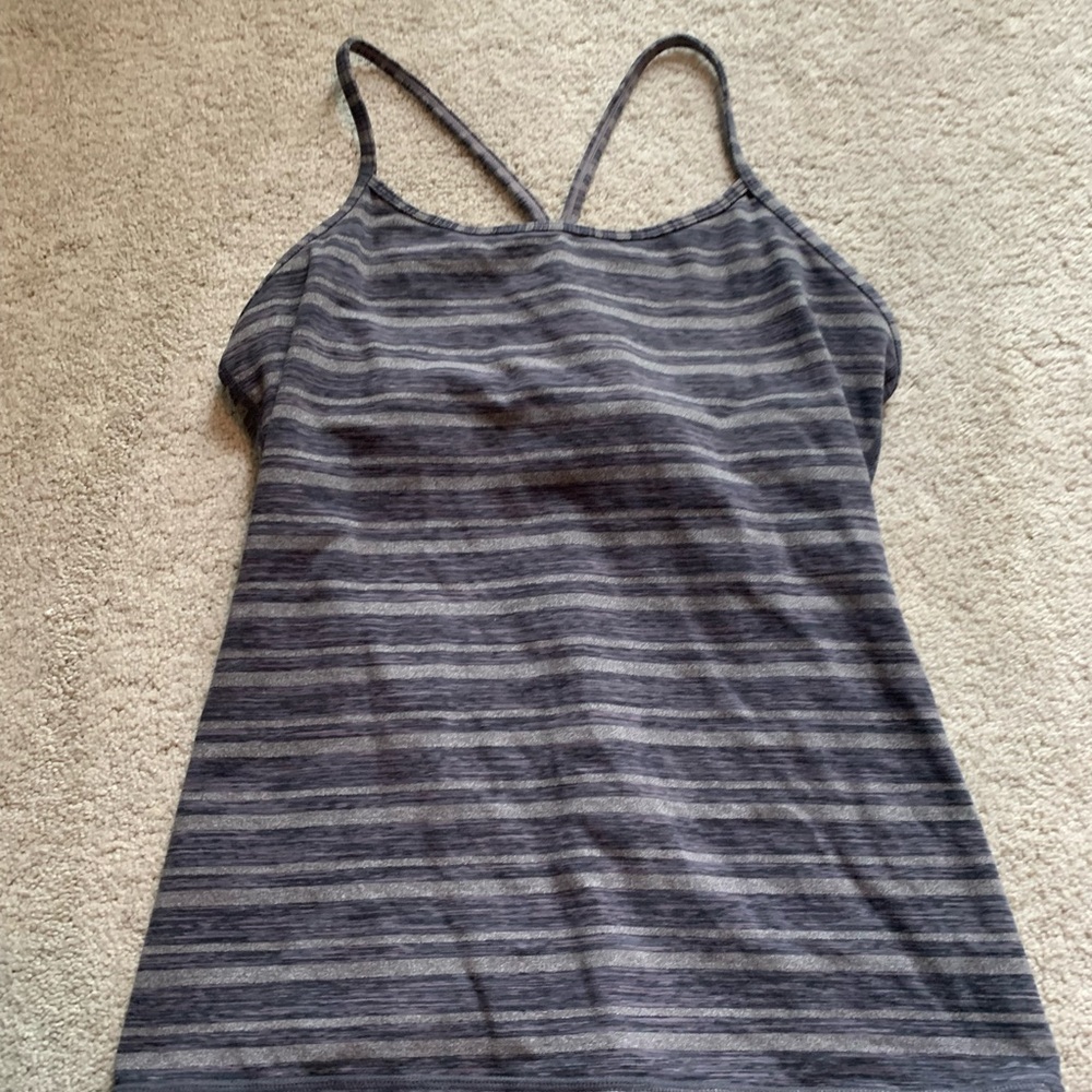 Lululemon power Y Tank Size 10